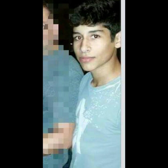 Profile Picture of Tomas Garza (@tomas_garza01) on Poshmark