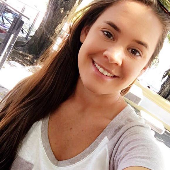 Profile Picture of Jillian Sutton (@jillianbs) on Poshmark