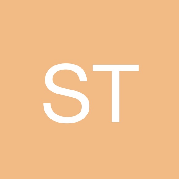 Profile Picture of Sandra Tognetti (@sandra_tognetti) on Poshmark