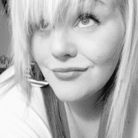 Profile Picture of Isabelle Têtu (@IsaTetu) on Pinterest