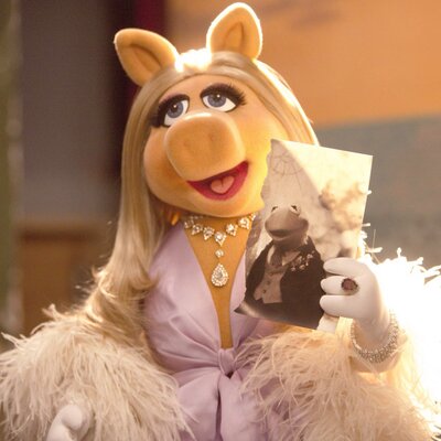 Profile Picture of Julia Hinton (@juliahinton21) on Twitter
