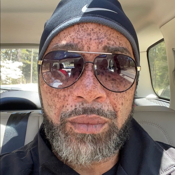 Profile Picture of Randall Swift (@randallswift) on Poshmark