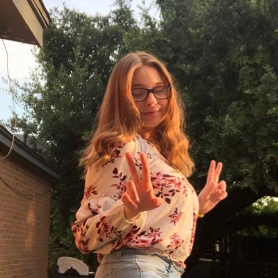 Profile Picture of Danielle McCloud (@DanielleMcClo12) on Twitter