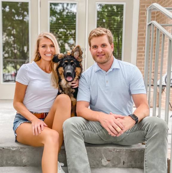 Profile Picture of Lauren Ewers (@flamingooct01) on Poshmark