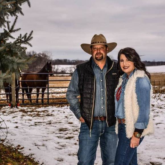 Profile Picture of Jenny Bachelor (@jbachelor) on Poshmark