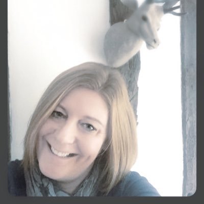 Profile Picture of Nancy Randall (@CreativeNancy) on Twitter