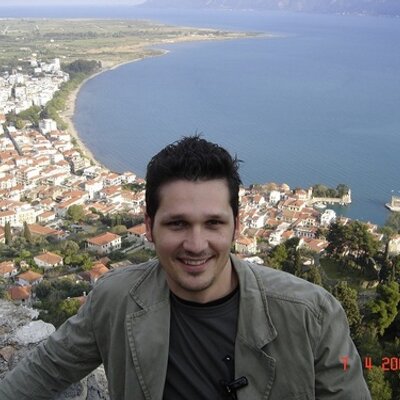 Profile Picture of John Poulos (@JohnPoulos1) on Twitter