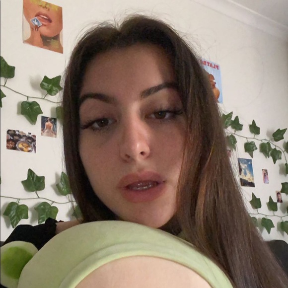 Profile Picture of Branka Novesk (@brankanoveska) on Poshmark