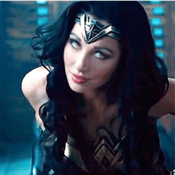 Profile Picture of Tena Thixton (@tenathixton) on Poshmark