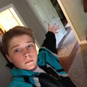 Profile Picture of Mitchell (@m_wells) on Myspace