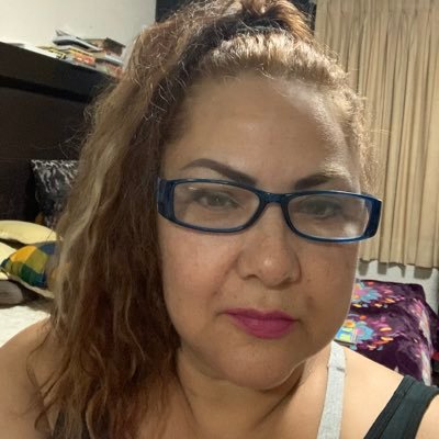 Profile Picture of Hortencia Chavez (@mimits3) on Twitter