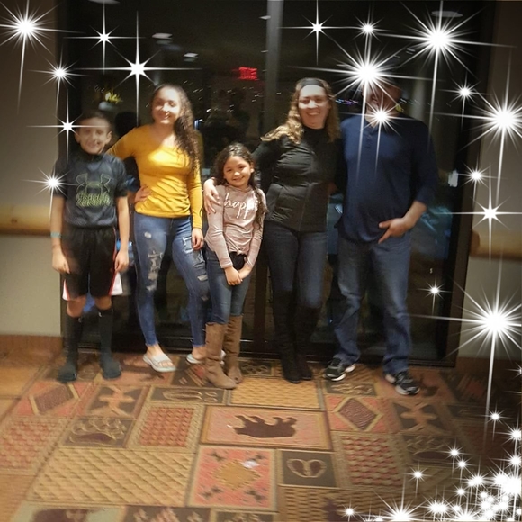 Profile Picture of Johanaydario Cano (@johanaacosta56) on Poshmark