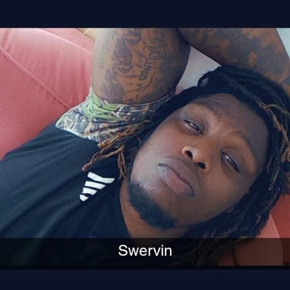 Profile Picture of Lundyn Corbin (@lundyncorbin73) on Poshmark