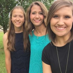 Profile Picture of Lisa Clayton Bobo (@asilobob) on Pinterest