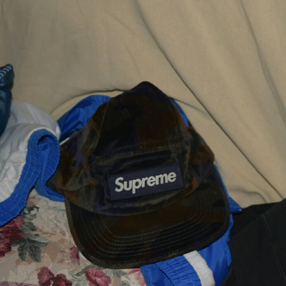 Profile Picture of David Acero (@david3143) on Poshmark