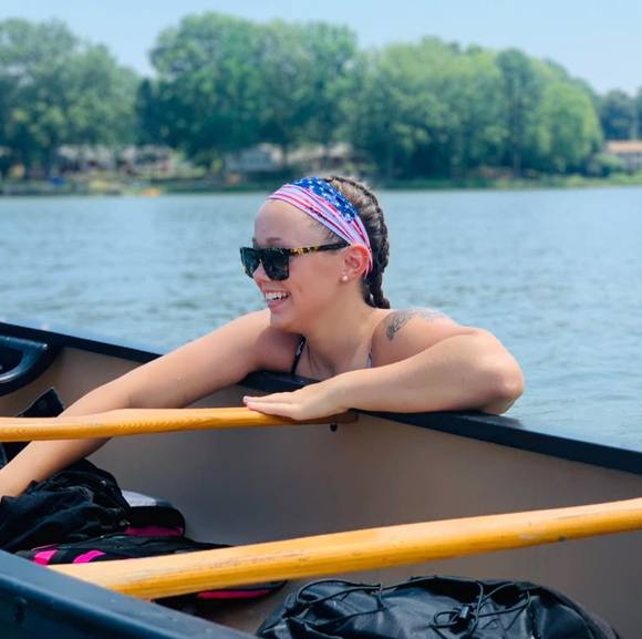 Profile Picture of Mackenzie Edes (@mackenzieedes) on Poshmark