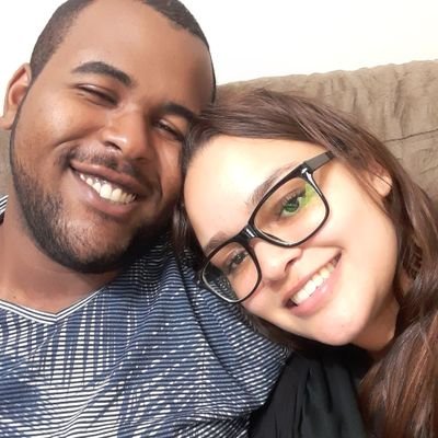 Profile Picture of Ana (@alaguiar39) on Twitter