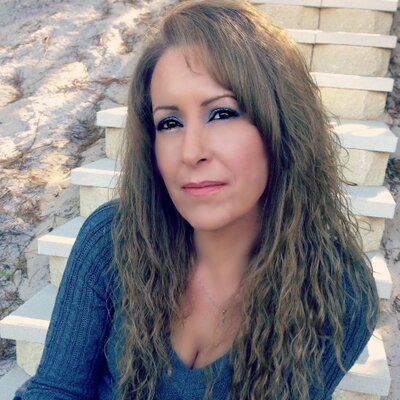 Profile Picture of Charlene F Heller (@TakersBS) on Twitter