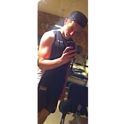 Profile Picture of Jøśh BÜrlêy (@JoshBurley4) on Twitter