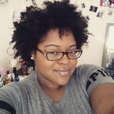 Profile Picture of Sharell Moore (@PrincssYumyum) on Twitter