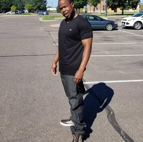 Profile Picture of Howard Young (@2clean) on Poshmark