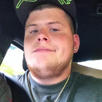 Profile Picture of Alex Durgin (@adurg29) on Twitter