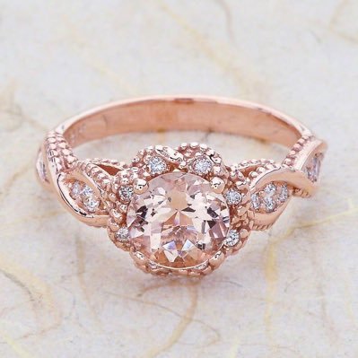 Profile Picture of Alice Weller (@AliceWeller9) on Twitter