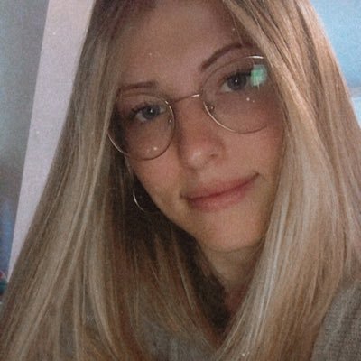 Profile Picture of Olivia Kiefer (@livkief_) on Twitter