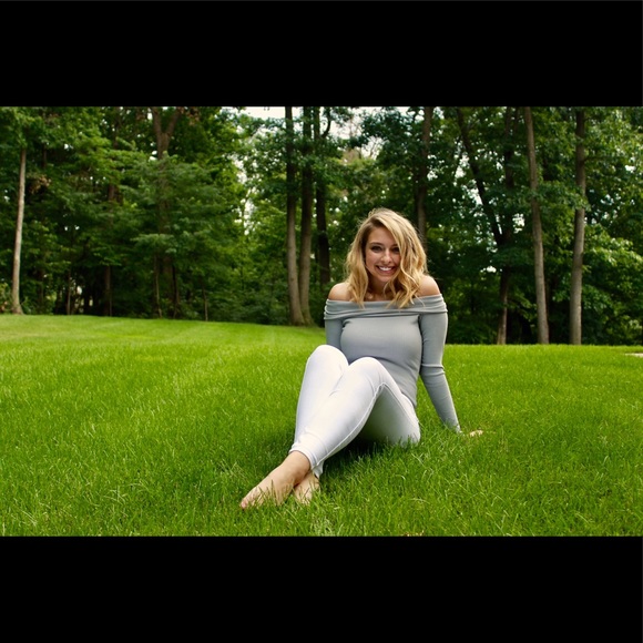 Profile Picture of Marie Hosack (@marierhosack) on Poshmark