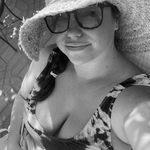 Profile Picture of Sarah Lynn Grable (@desertlovely) on Instagram