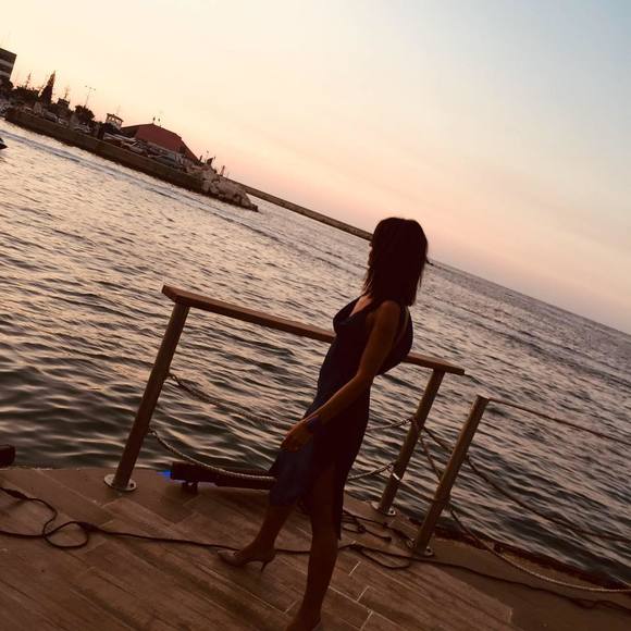 Profile Picture of Randa Attieh (@randaattieh) on Poshmark