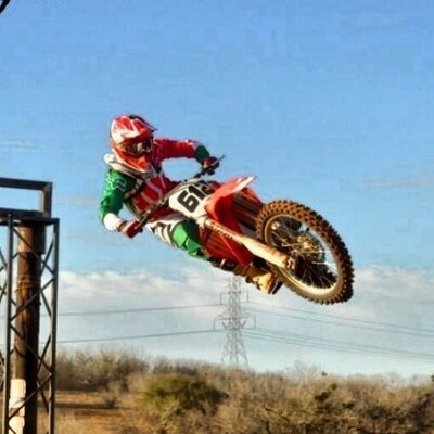 Profile Picture of Cade Roberts (@caderoberts12) on Twitter