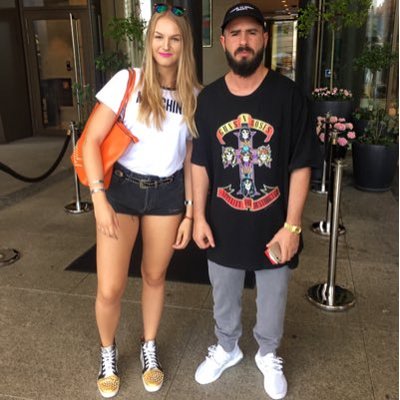 Profile Picture of Lisa Duller (@lisa_duller) on Twitter