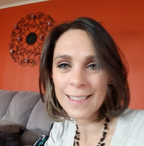 Profile Picture of Jamie Krause-keiser (@jfroggy21) on Poshmark
