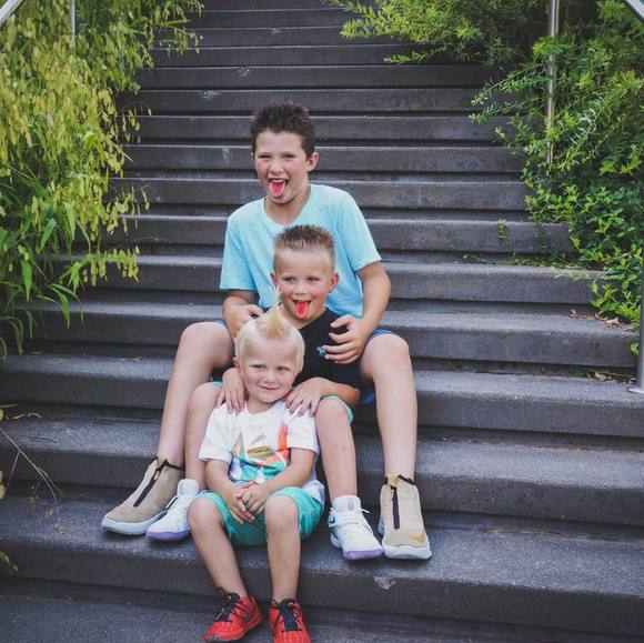 Profile Picture of Amberly Brown teel (@amberly10) on Poshmark