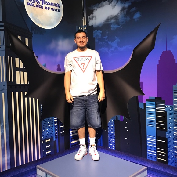 Profile Picture of Juan Sanchez (@93sanchezz) on Poshmark