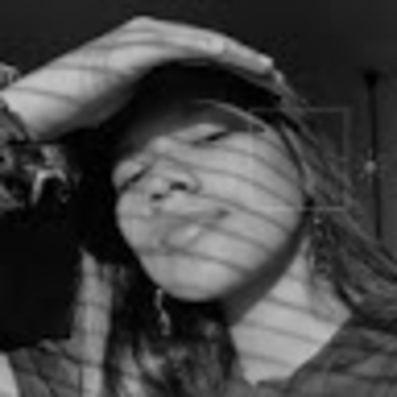 Breeana Anguay - Poshmark Profile Picture of Breeana Anguay (@bizzzyybb) on Poshmark