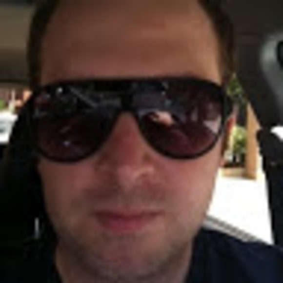 Profile Picture of Michael Kreitzer (@michaelkreitzer) on Poshmark