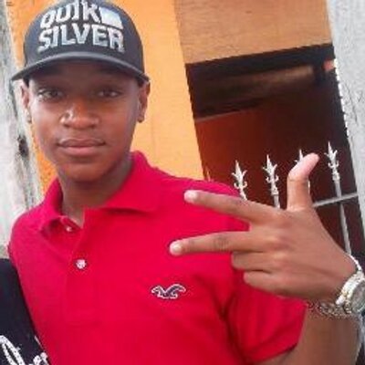 Profile Picture of Vitor Luz Bernardo (@vitorluzbernard) on Twitter