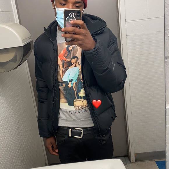 Profile Picture of Izeal Hill jr. (@kingglo1187) on Poshmark