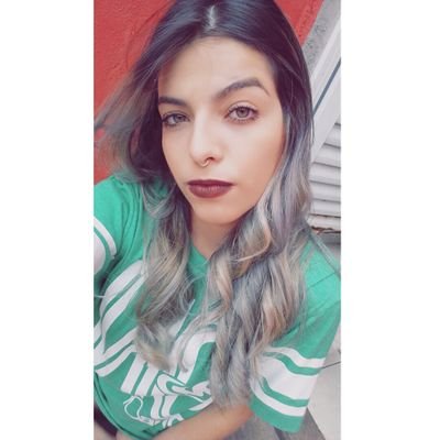 Profile Picture of Carol Lara (@carollara2002) on Twitter