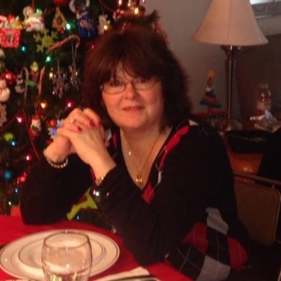 Profile Picture of Patti Flannery campbell (@patticam) on Poshmark