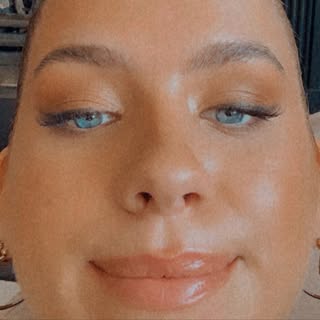 Profile Picture of grace (@gracebeverley) on Instagram