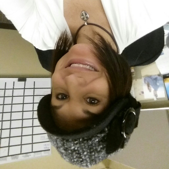 Profile Picture of Joann Campbell (@jcampbellsoup) on Poshmark
