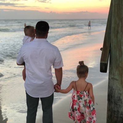 Profile Picture of Martie (@PaulMartie) on Twitter