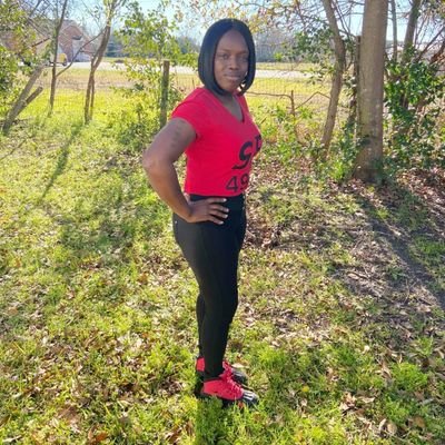 Profile Picture of  💜Hollywood 💜 (@CharleneMoses16) on Twitter