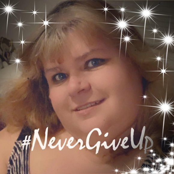 Profile Picture of Tammy Chaney (@tzagada) on Poshmark