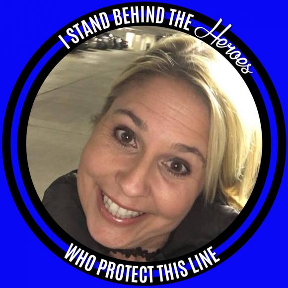 Profile Picture of Leslie Rybak sethna (@lsethna) on Poshmark