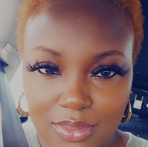 Profile Picture of Shakeria Campbell (@shakeriacampbel) on Poshmark