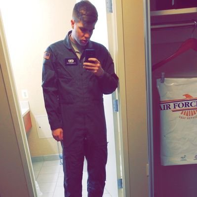 Profile Picture of Andrew Leopold (@andrewleopold32) on Twitter